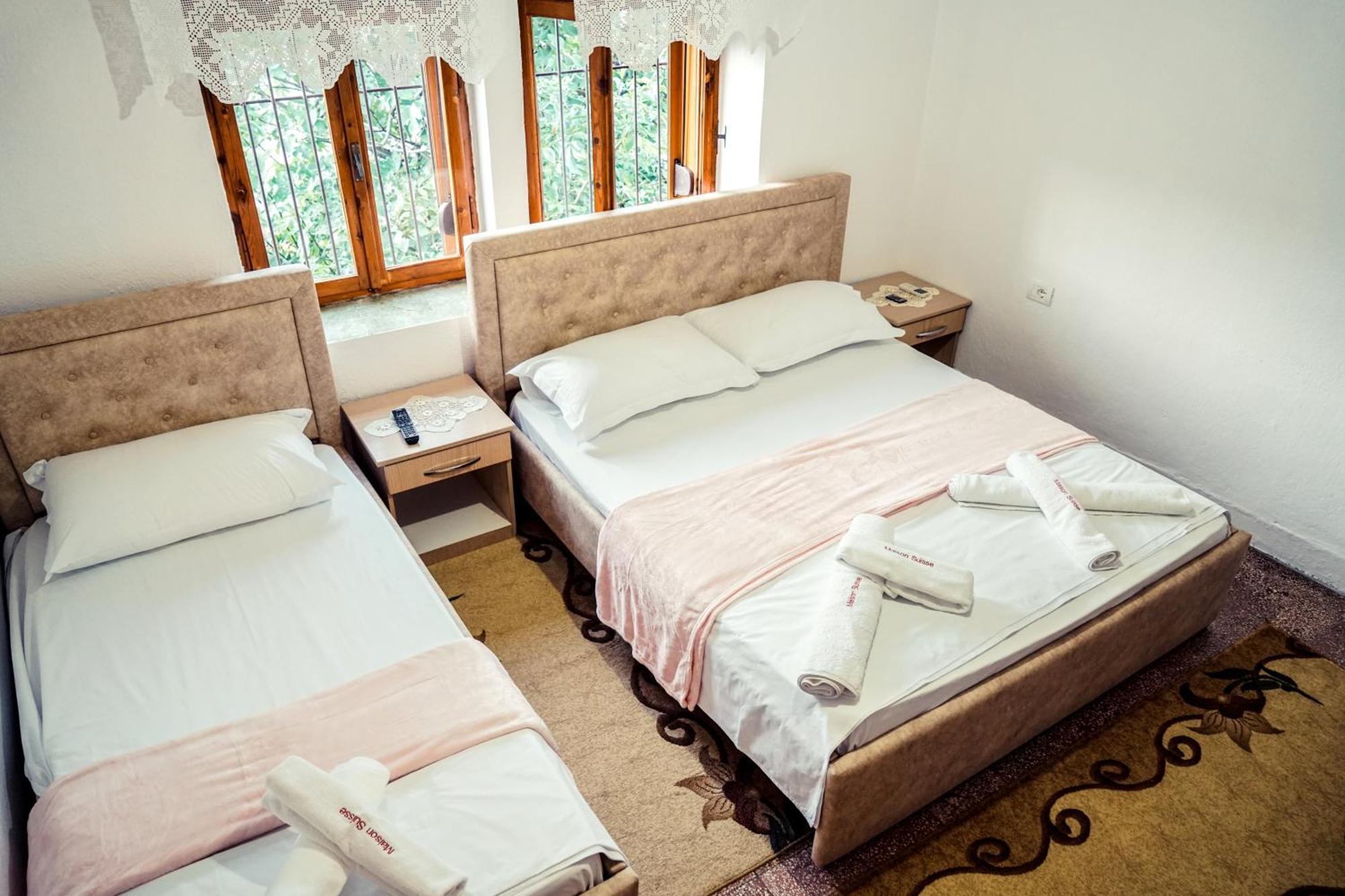 Guesthouse Arber Gjirokaster Exterior photo